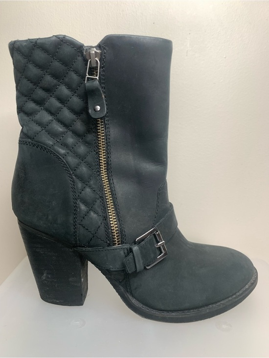 Blondo Shoes - Blondo Nina Waterproof Leather Boot Quilted Heeled 9